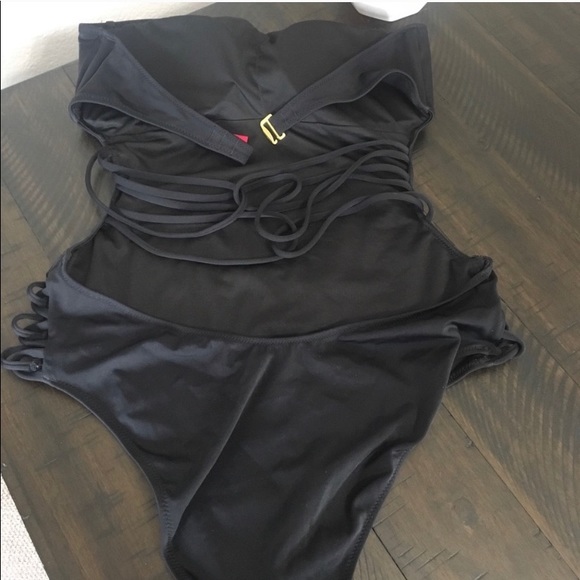 Victoria’s Secret Swimsuit - Picture 2 of 3